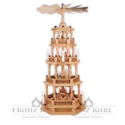 2670 Pyramid with baroque fence, 4 levels, electric